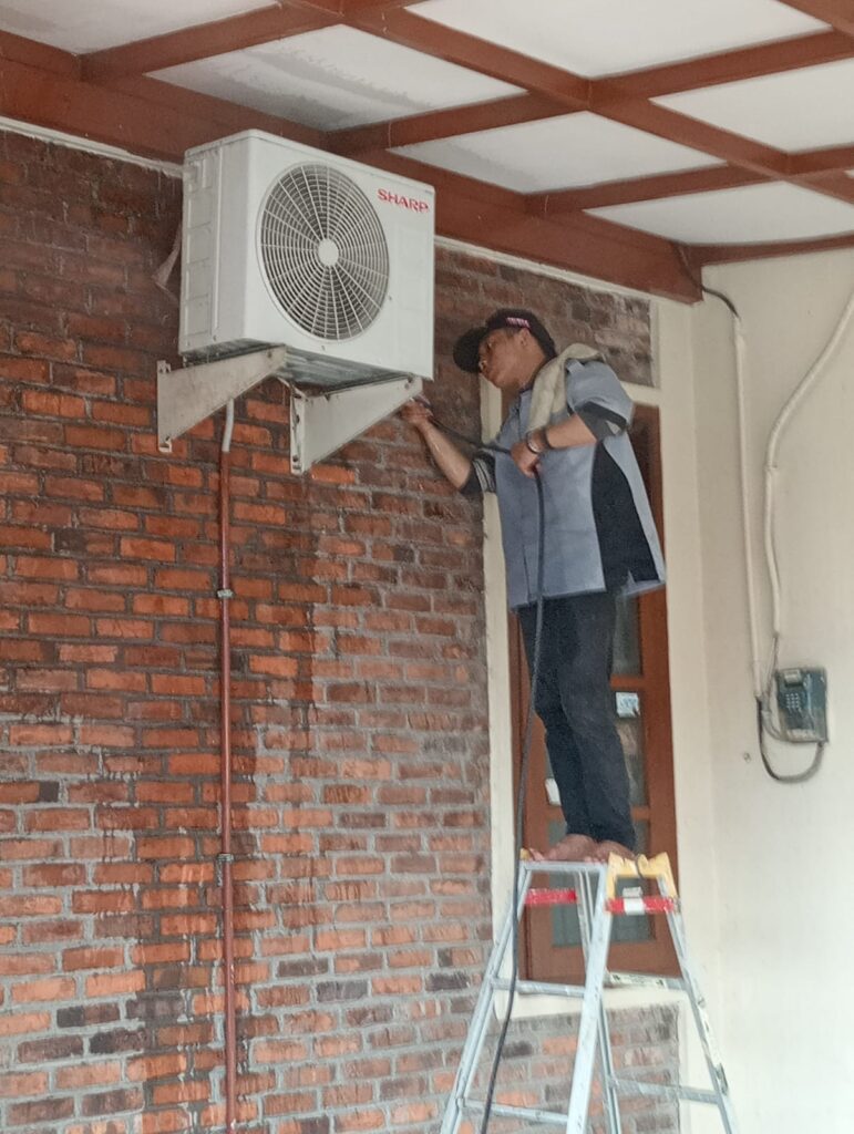 jasa service ac (3) jasa service ac (3)
